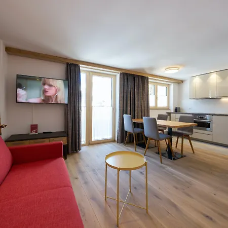 Grischuna Apartmanhotel