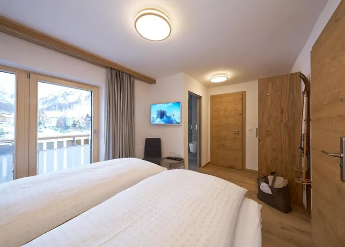 Aparthotel Grischuna