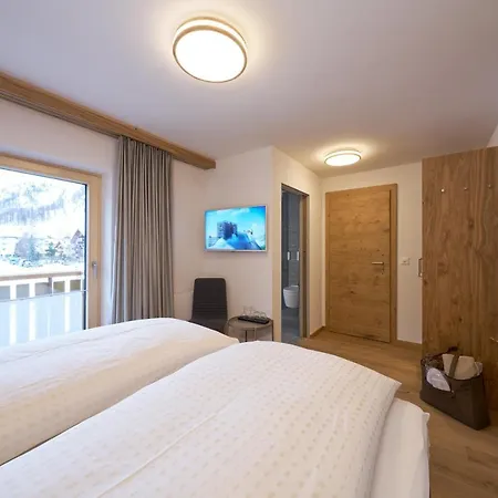 מלון דירות Grischuna