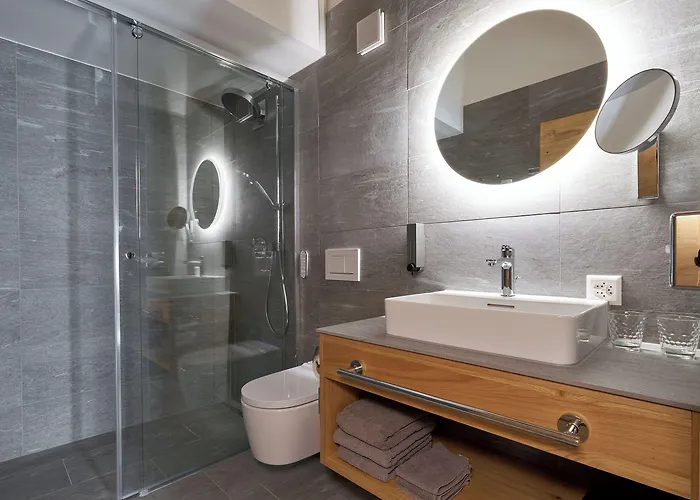 Apartahotel Grischuna 4*