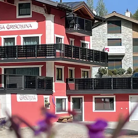 Grischuna شقة فندقية 3*